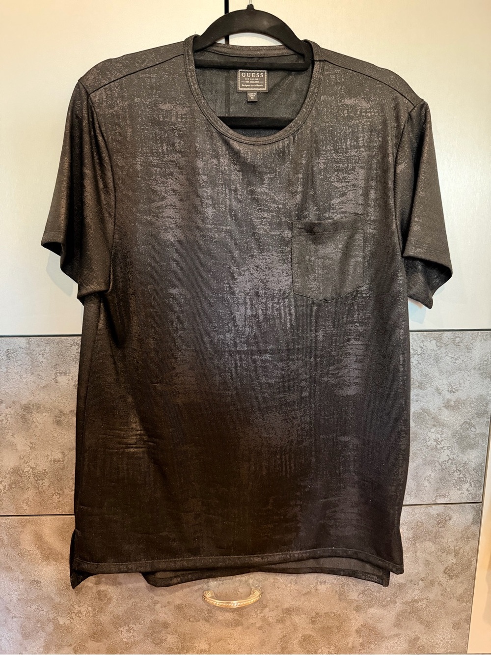 Guess t-shirt